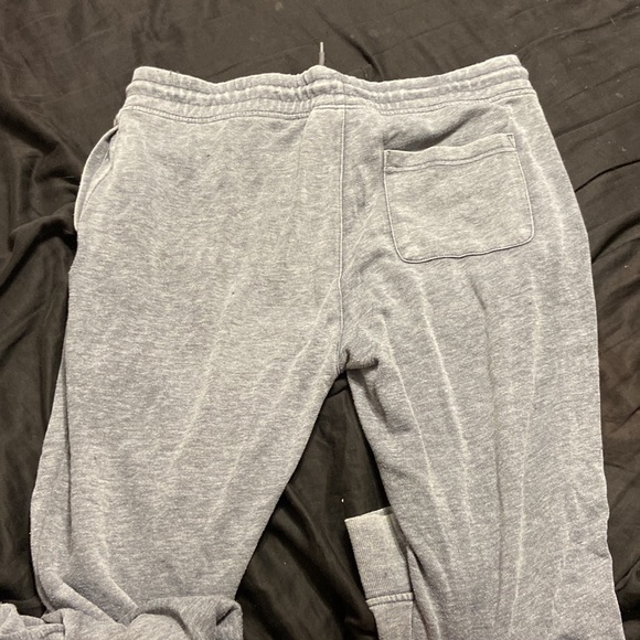 Mens joggers - Picture 3 of 3